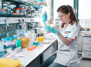 Tea Tree Oil and Stem Cell Benefits in Shampoo and Conditioner